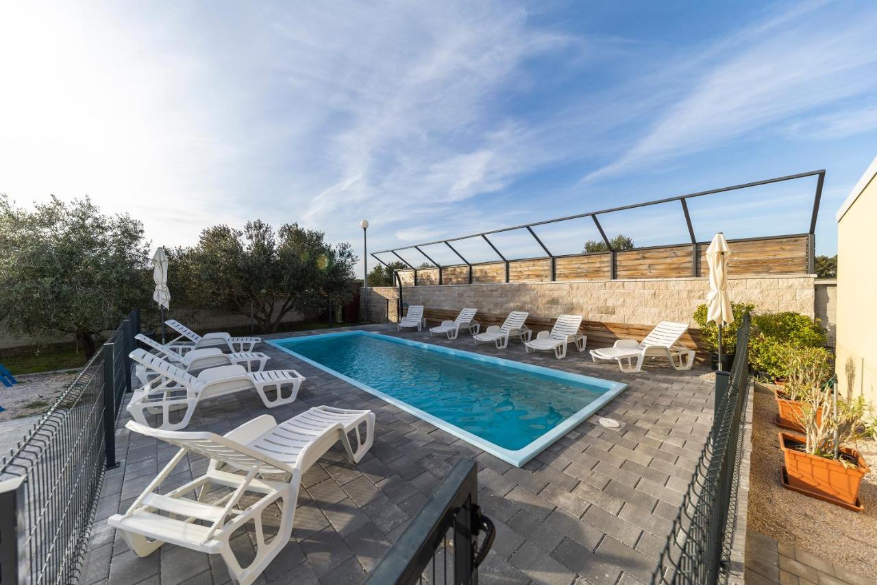 Kamp Tonci Hotel Biograd Na Moru Eksteriør billede