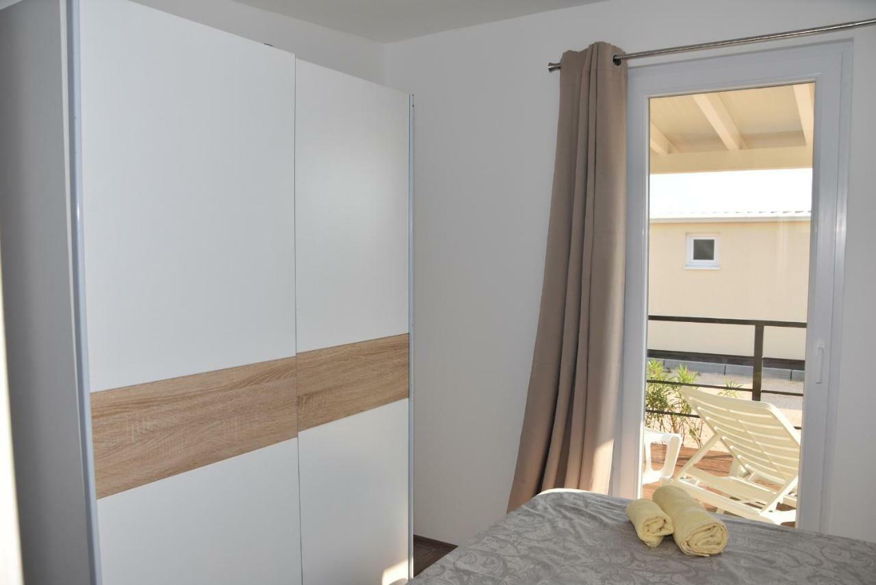 Kamp Tonci Hotel Biograd Na Moru Eksteriør billede